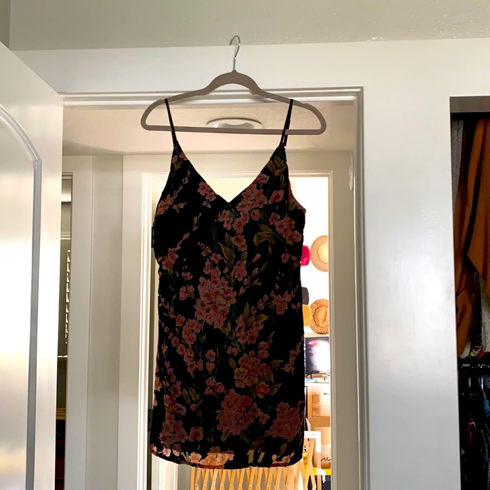 Mini dress velvet. Brand new never worn